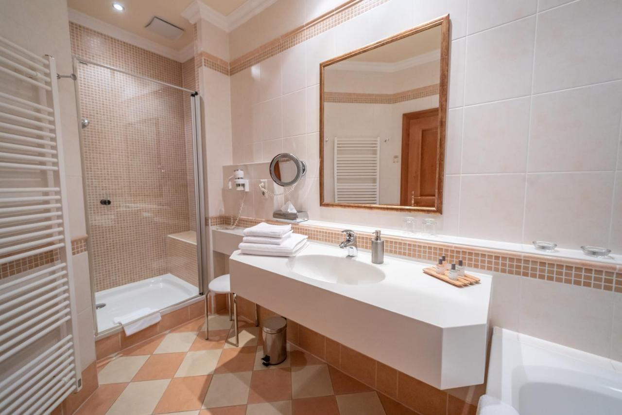 Geniesserhof Haimer - Hotel Garni Пойсдорф Екстериор снимка