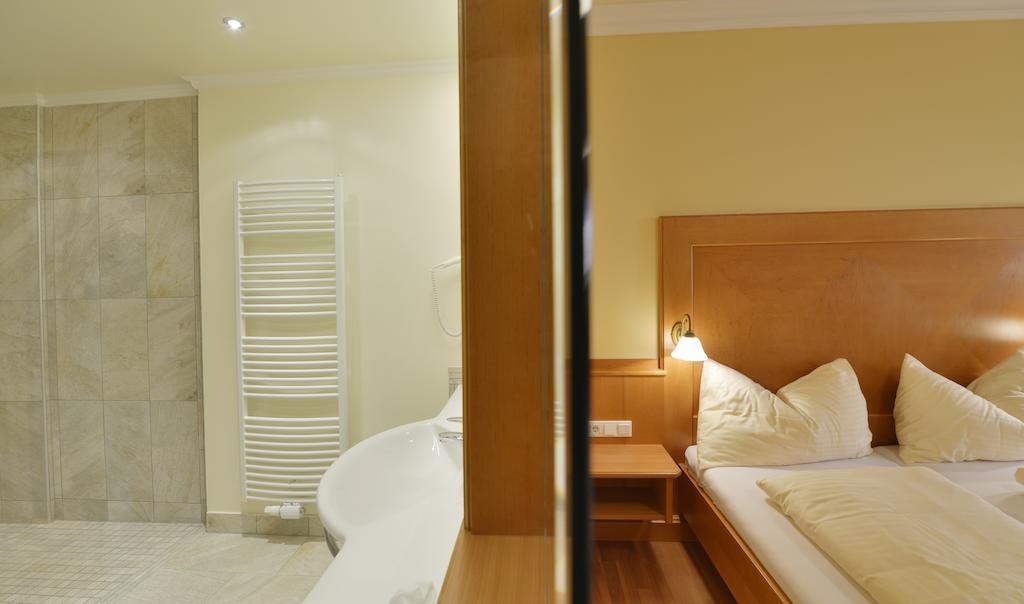 Geniesserhof Haimer - Hotel Garni Пойсдорф Стая снимка